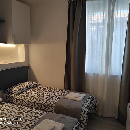צ'יביטאנובה מארקה Blu Apartment מראה חיצוני תמונה
