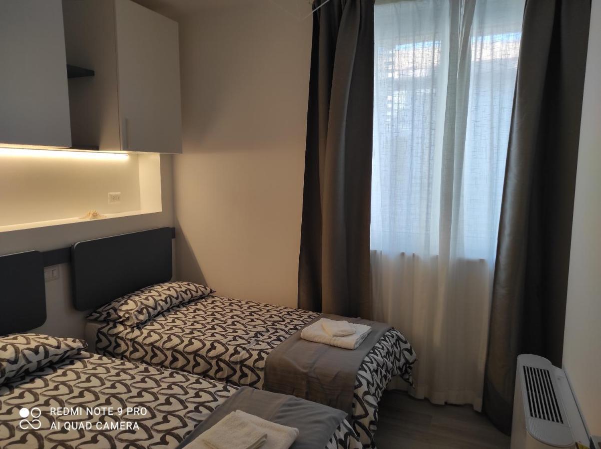 צ'יביטאנובה מארקה Blu Apartment מראה חיצוני תמונה