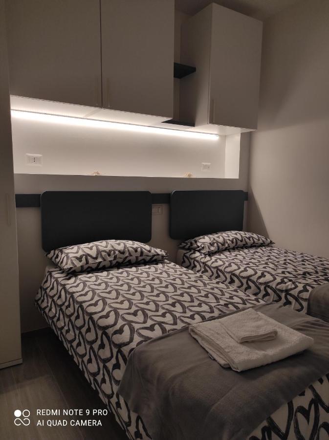 צ'יביטאנובה מארקה Blu Apartment מראה חיצוני תמונה