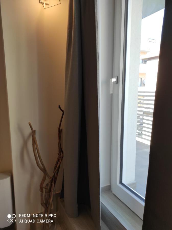 צ'יביטאנובה מארקה Blu Apartment מראה חיצוני תמונה