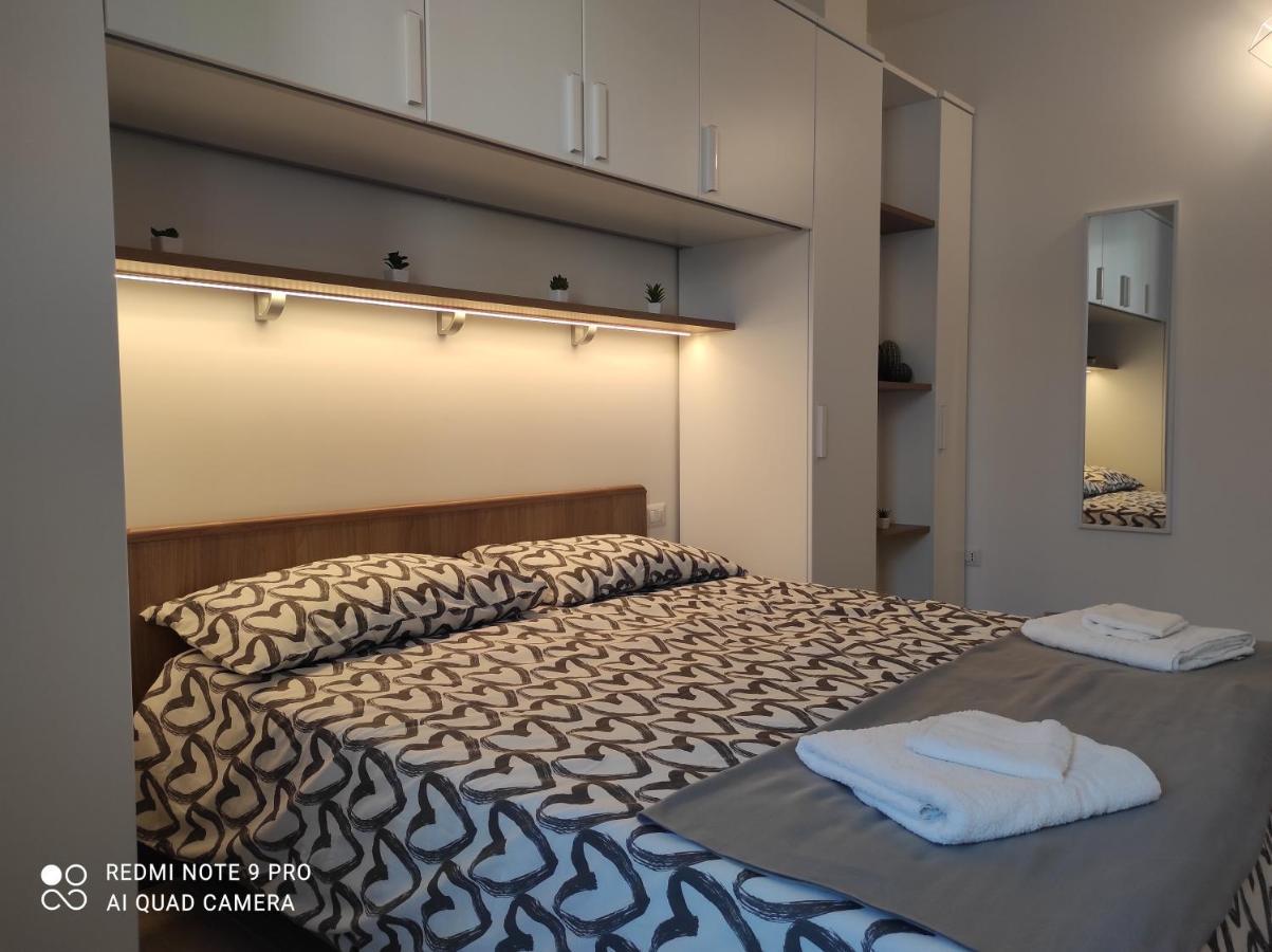 צ'יביטאנובה מארקה Blu Apartment מראה חיצוני תמונה